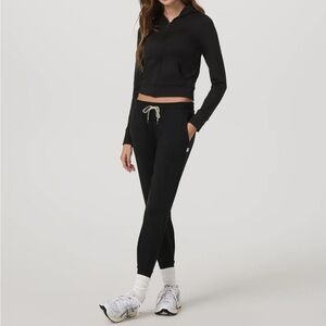 Vuori Performance Jogger
